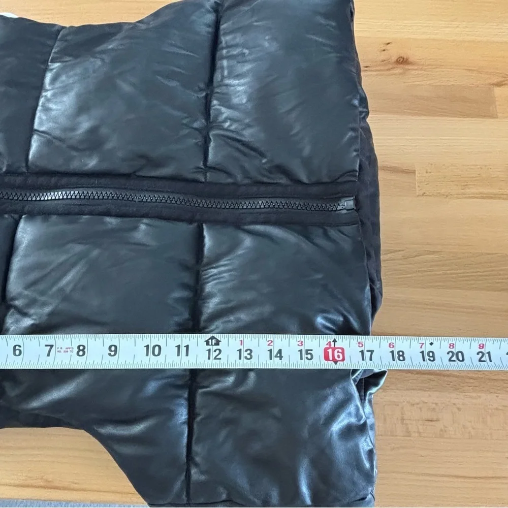 ZARA Faux Leather Black Puffer Vest Women’s Size Large Zip Front Sleeveless Warm